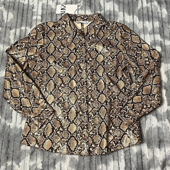 Zara Faux Leather Snake Print Shirt Size Large - Picture 2 of 11